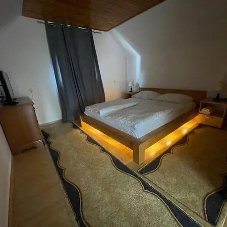 Tihi Kutak Ferienhaus